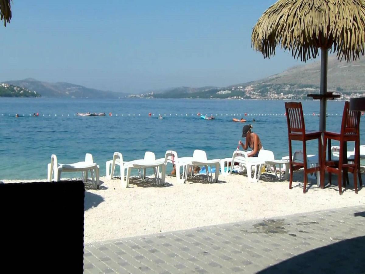 Apartmani Island トロギール エクステリア 写真