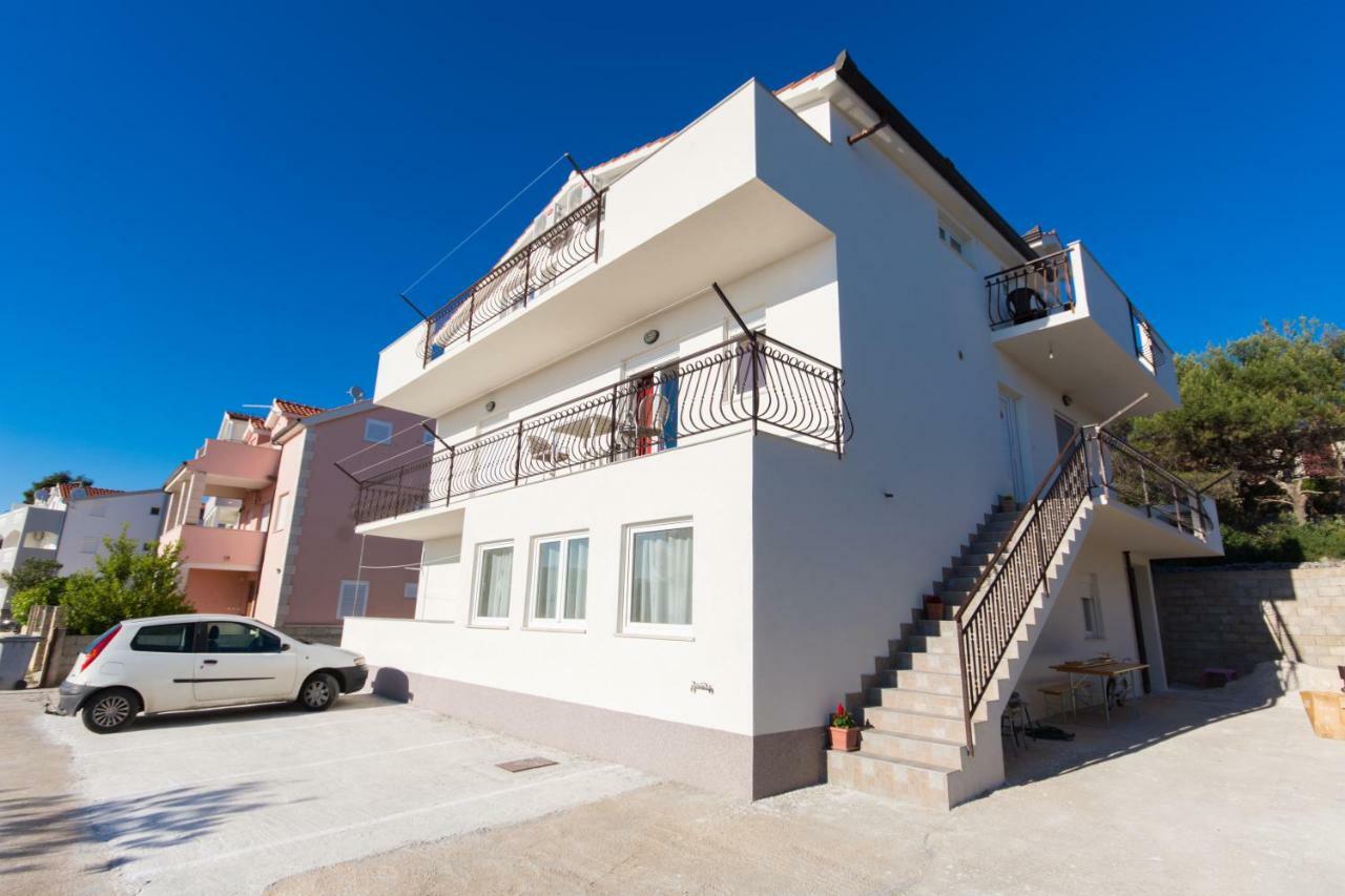 Apartmani Island トロギール エクステリア 写真